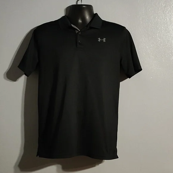 Under Armour youth black and gray XL heat gear shirt